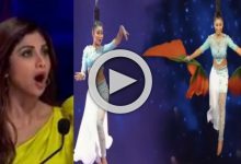 Photo of India’s Got Talent: চুল দিয়ে ঝুলে দুর্দান্ত এরিয়াল নাচ, জাতীয় স্তরের মঞ্চ কাঁপাল বাংলার সাথী
