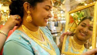 Gold Price: হুড়মুড়িয়ে কমছে সোনার দাম, প্রায় ৩ মাসে সবথেকে সস্তা হয়ে গেল সোনা